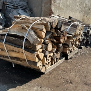 Metry tvrdé dřevo